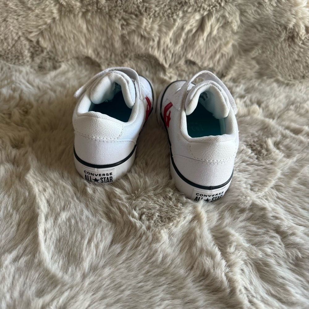 Converse Kids Shoes Size 12 - Picture 4 of 9